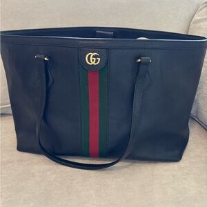 Gucci Ophidia Black Tote With Classic Red and Green Stripe